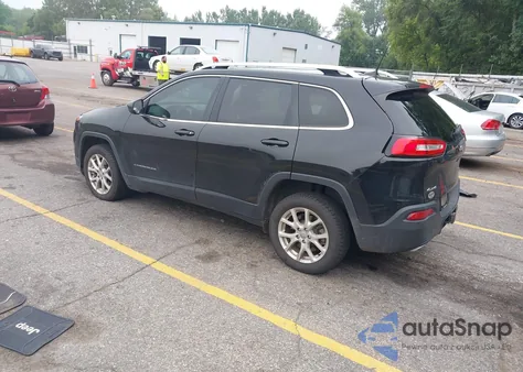 2017 Jeep Cherokee Latitude 4X4 z USA, uszkodzony, nr VIN 1C4PJMCS5HW570679